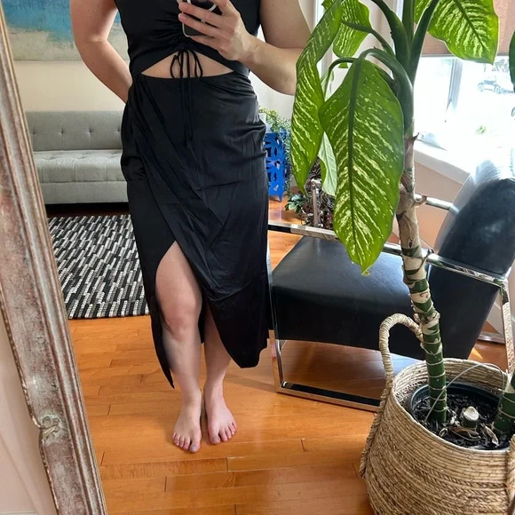 Abercrombie & Fitch Black Satin Midi Dress - Picture 2 of 3